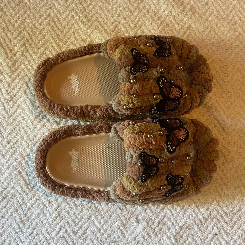 Cozy Brown Butterfly Women's Slippers